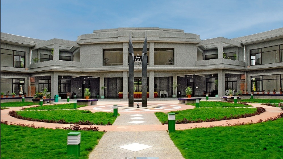 IIM